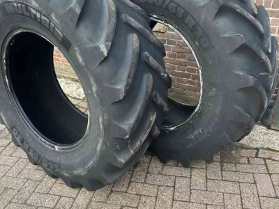 Räder, Reifen, Felgen & Distanzringe Michelin 540/65r30