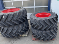Räder, Reifen, Felgen & Distanzringe Michelin VF710/60 R42 + 600/60 R30