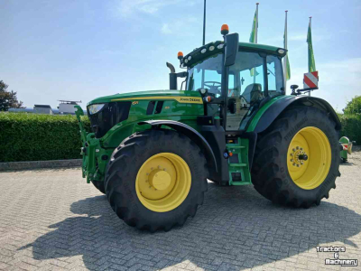Schlepper / Traktor John Deere 6R155  AP