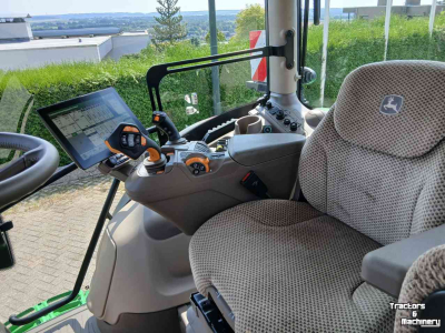 Schlepper / Traktor John Deere 6R155  AP