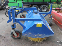 Kehrmaschine AP VHZ2750 HH LW3 veegmachine rolbezem rolveger met opvangbak
