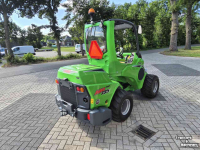 Radlader Avant 735i