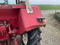 Schlepper / Traktor International 844-S