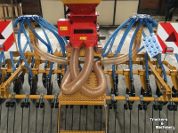 Drillmaschine Euro-Part Technik-Plus 32 voor de torenverdeler en 24 zaaielementen
