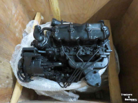 Gebrauchte Teile für Traktoren Iveco complete Nieuwe IVECO motor 8035 3cil