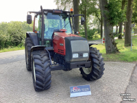 Schlepper / Traktor Valtra 6350