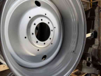 Räder, Reifen, Felgen & Distanzringe  Maxxum/Puma velg 20x38 + 16x28