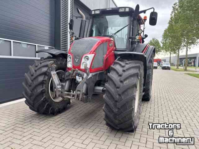 Schlepper / Traktor Valtra N123 HiTech5