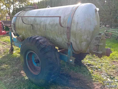 Sonstiges Beregnungsmaschinen und Zubehör  Watertank, waterwagen 2600 l. Diversen
