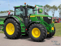 Schlepper / Traktor John Deere 6R215