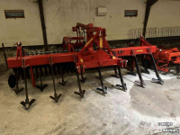 Grubber Evers mustang met hydraulische hef