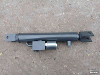 Diverse neue Teile  D32/20-150 cilinder