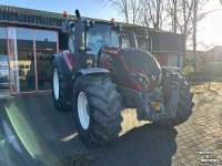Schlepper / Traktor Valtra T234 Active