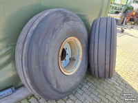 Räder, Reifen, Felgen & Distanzringe  20.00-20 26ply