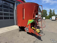 Futtermischwagen Vertikal Strautmann Verti-Mix 1250