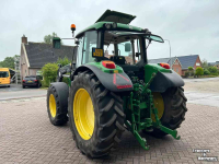 Schlepper / Traktor John Deere 6320