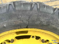 Räder, Reifen, Felgen & Distanzringe WDM 270/95R36