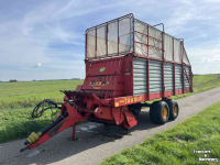 Lade- und Dosierwagen Taarup 1030