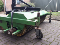 Kehrmaschine Jabelmann 2 meter veegbezem met opvangbak
