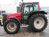 Schlepper / Traktor Valtra 6750