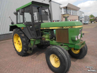 Schlepper / Traktor John Deere 3040