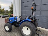 Obsttraktor New Holland Boomer 50