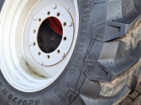 Räder, Reifen, Felgen & Distanzringe Trelleborg TRELLEBORG 420/70X30 TRELLEBORG WIELEN