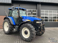Schlepper / Traktor New Holland TM120 TM 120