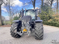 Schlepper / Traktor Valtra T174 Direct