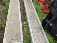 Sonstige Transport- und Industriemaschinen und Zubehör  zware oprijplanken aluminium