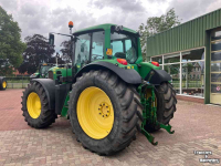 Schlepper / Traktor John Deere 6830