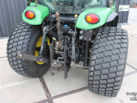 Gartentraktoren John Deere 4720 compacttrekker hydrostaat tuinbouwtrekker tractor voorlader frontlader