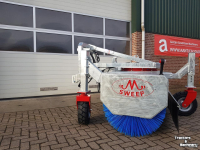 Sonstige Reinigungs- und Kehrmaschinen und Zubehör Sweep Veegmachine TV 800-260 Front