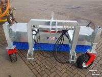 Sonstige Reinigungs- und Kehrmaschinen und Zubehör Sweep Veegmachine TV 800-260 Front