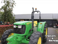 Schlepper / Traktor John Deere 5065E 4WD