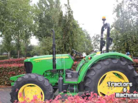 Schlepper / Traktor John Deere 5065E 4WD