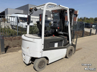 Gabelstapler Unicarriers 1QL25Q HEFTRUCK ELEKTRISCH