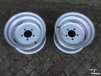Räder, Reifen, Felgen & Distanzringe  9.00x15,3 09-10
