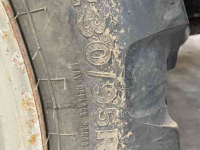 Räder, Reifen, Felgen & Distanzringe Alliance 230/95R44 (9.5R44)