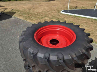Räder, Reifen, Felgen & Distanzringe Trelleborg 650/65/R42, 600/65R28, Fendt 700, 800