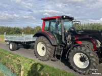 Schlepper / Traktor Valtra N82, trekker verhuur, tractor verhuur, trekker met kipper huren