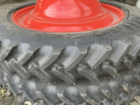 Räder, Reifen, Felgen & Distanzringe Mitas VF380/95R38- VF380/105R54    HC2000