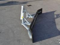Gummi-Schieber Qmac RSACL300 Rubberschuif / Erfschuif / Modderschuif / Mestschuif / Sneeuwschuif