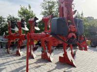 Pflüge Kuhn VARI-MASTER L ON LAND