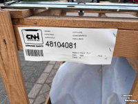 Diverse neue Teile New Holland 48104081 spatbord links T6 T7