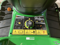 Aufsitzrasenmäher John Deere X590