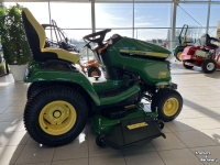 Aufsitzrasenmäher John Deere X590