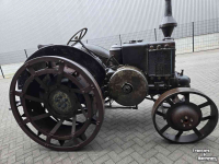 Oldtimers Lanz-Bulldog HN1 12/20