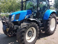 Schlepper / Traktor New Holland t6.140