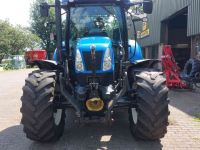 Schlepper / Traktor New Holland t6.140